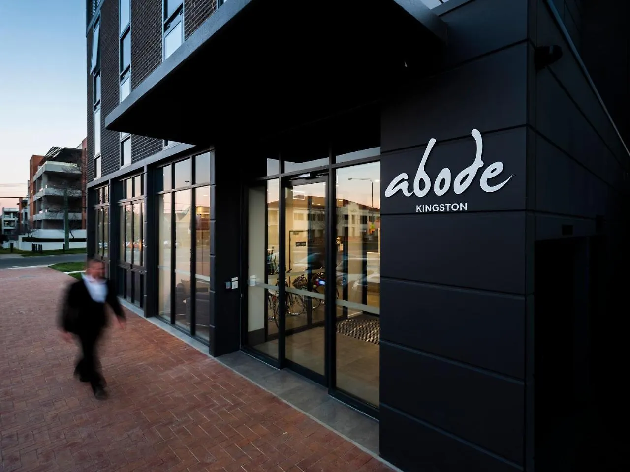 Abode Kingston Hotel Canberra 4*,  Australia